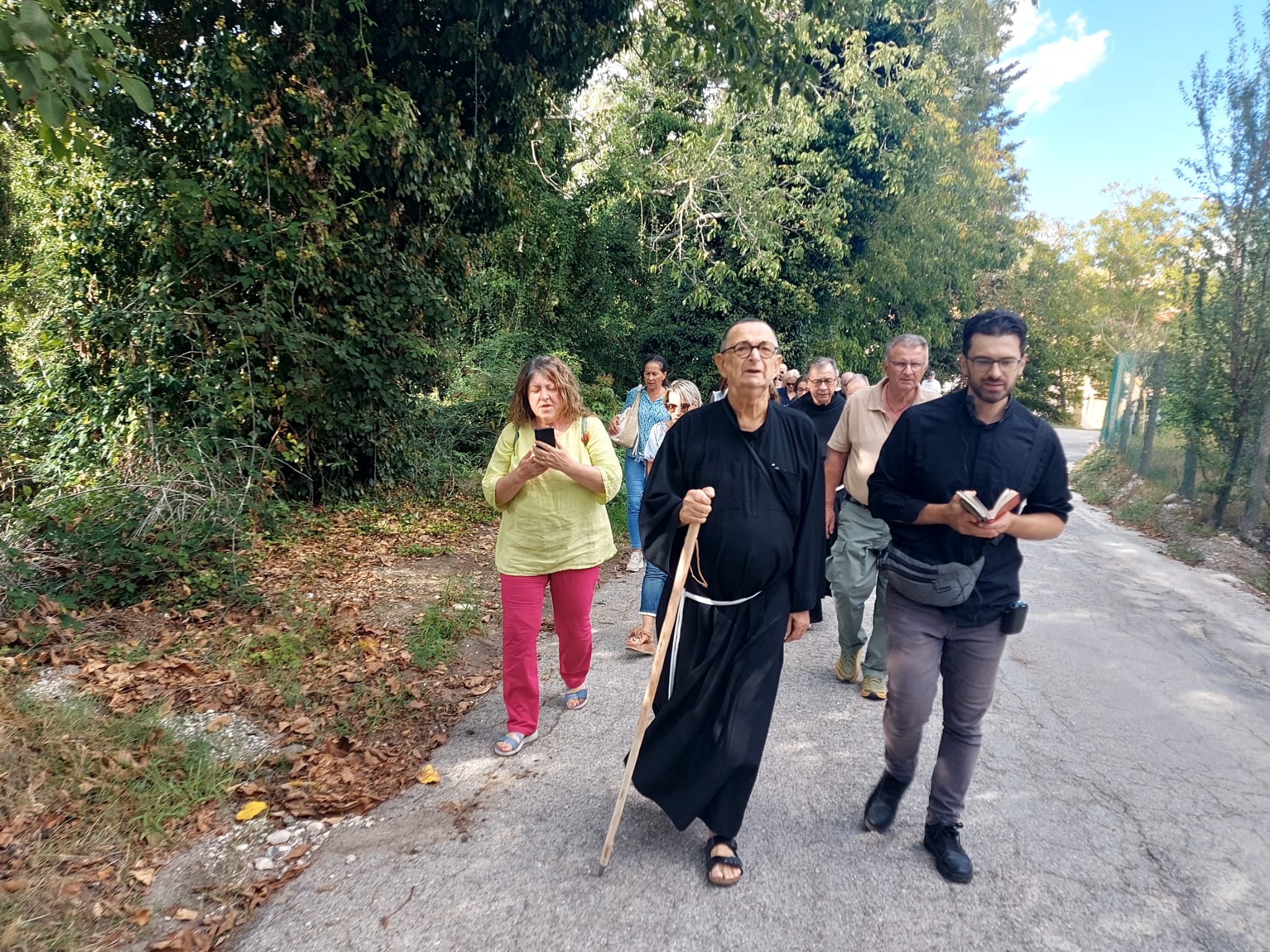 Una nutrita partecipazione di pubblico alla 1^ tappa dei Cammini Francescani nel Piceno